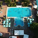 Hotiday Marina Hotel
