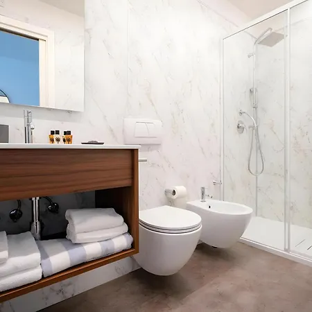 Hotiday Collection - Hotel 4*
