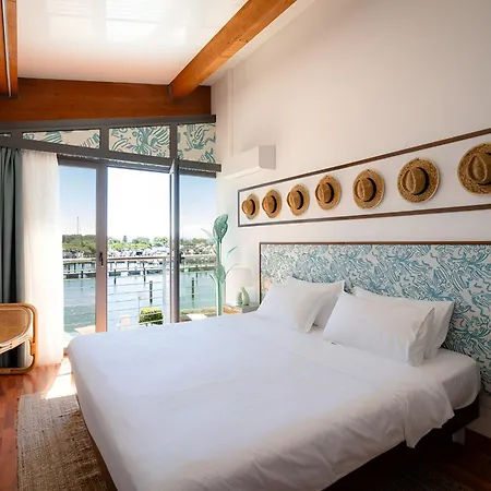 Hotiday Marina Hotel 4*
