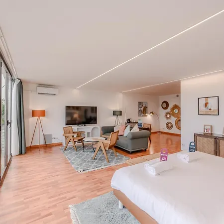 Hotel Hotiday Marina