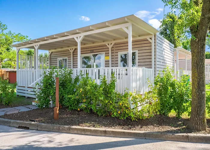 Отель Hotiday Marina Градо